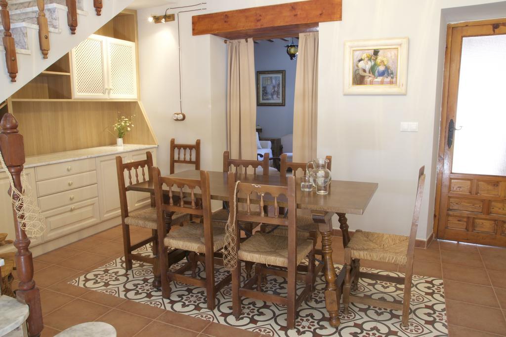 Casa Rural Meliton Povedilla Bilik gambar